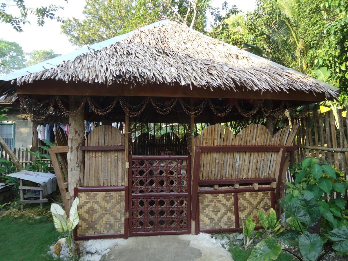 Lhoyjean Garden Hostel Batuan Esterno foto