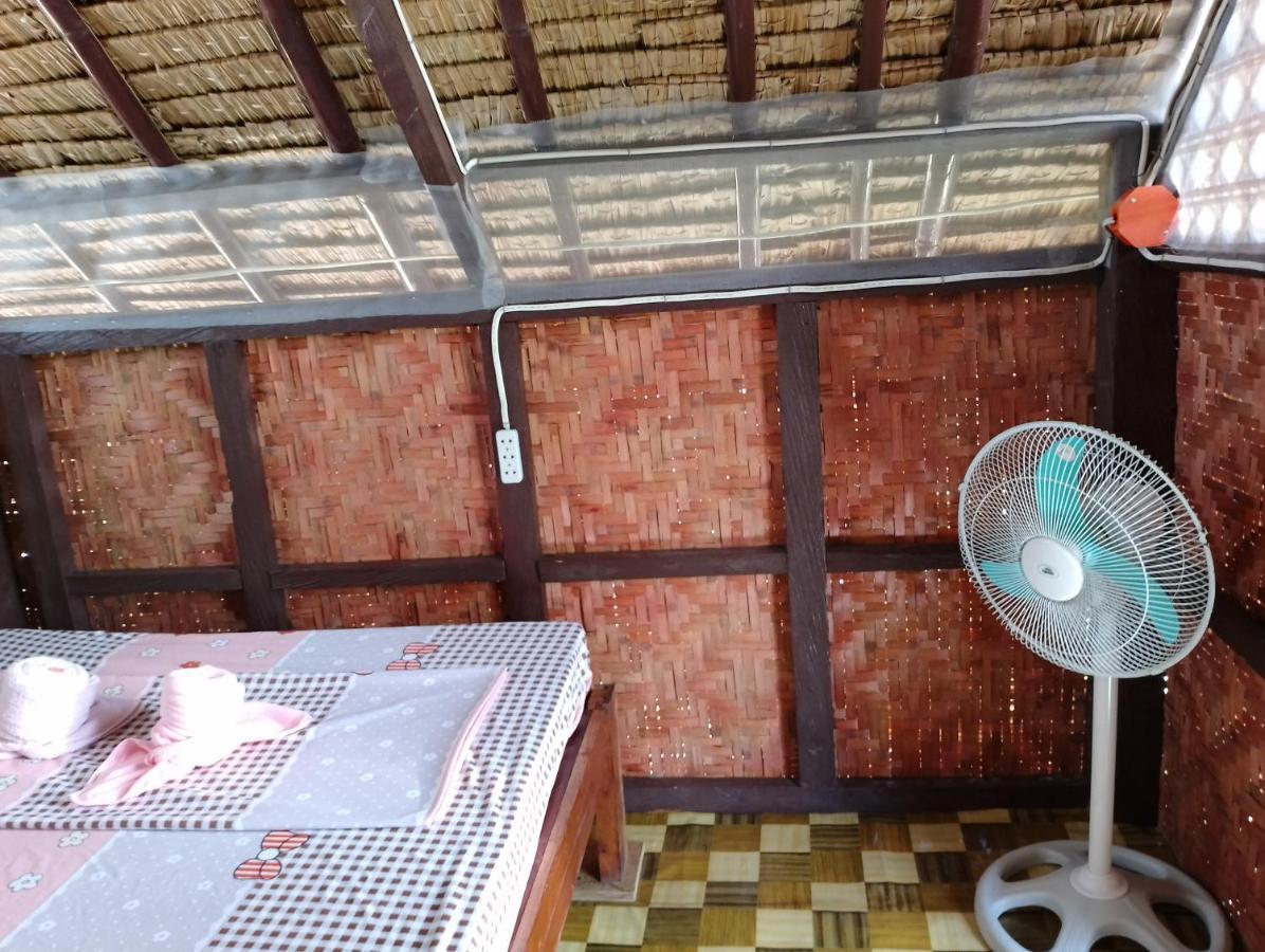Lhoyjean Garden Hostel Batuan Esterno foto