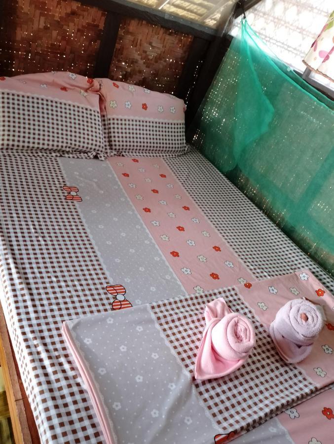 Lhoyjean Garden Hostel Batuan Esterno foto