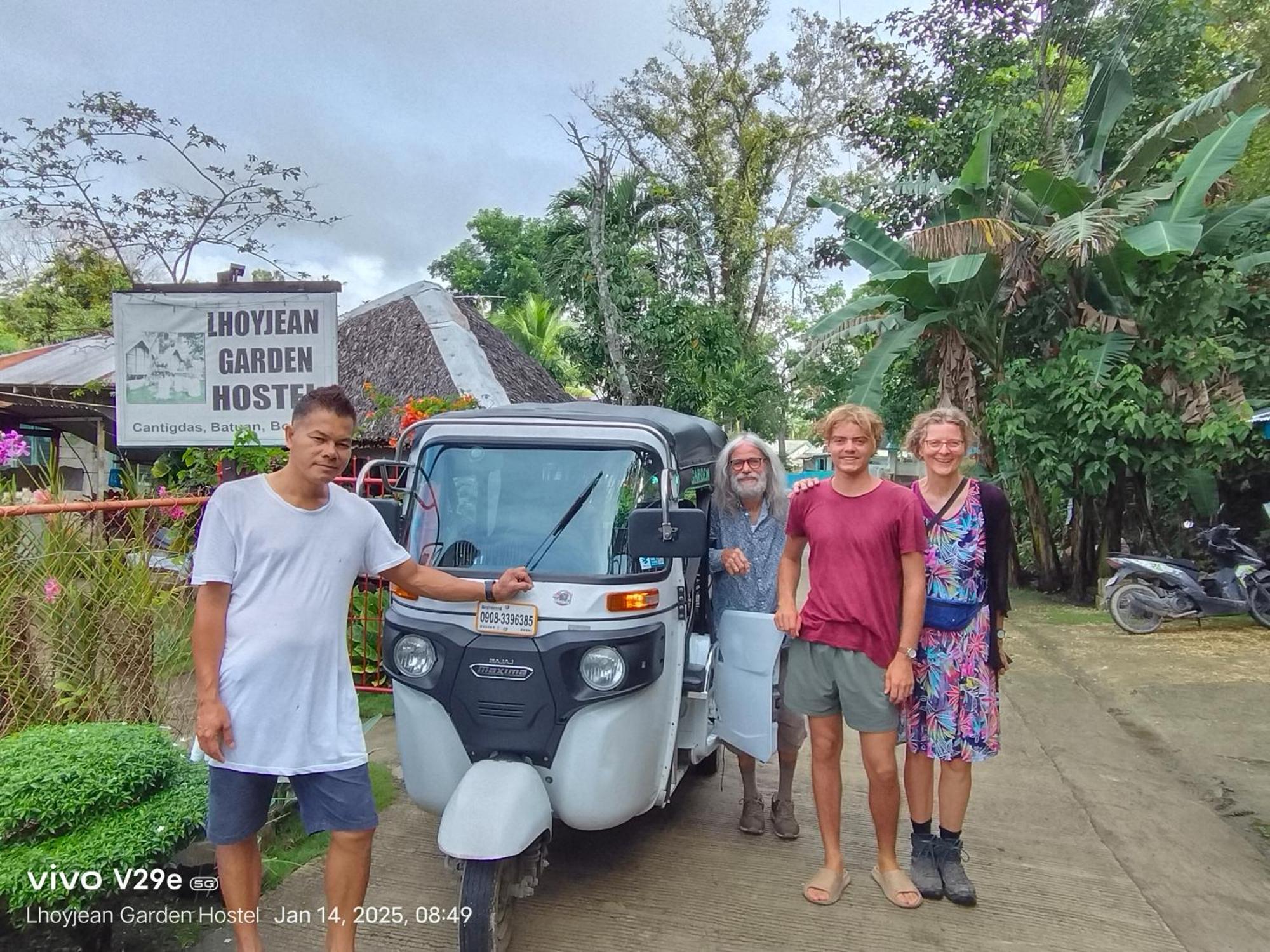 Lhoyjean Garden Hostel Batuan Esterno foto